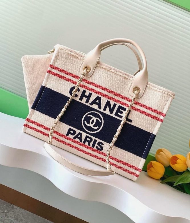 CHANEL-SHOPPING BAG COTTON CANVAS & GOLD-TONE METAL