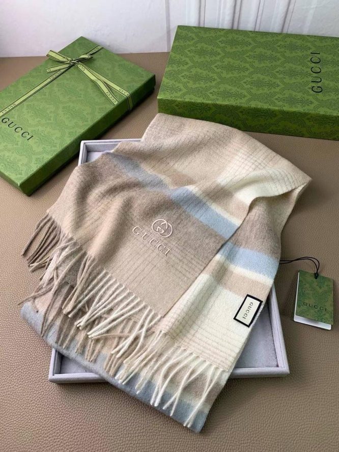 GUCCI -SCARF AND SHAWL