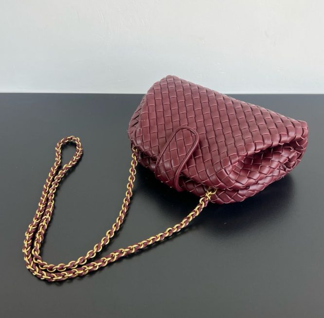 BOTTEGA VENETA- LAUREN 1980SMALL MIRRORED LEATHER CLUTCH