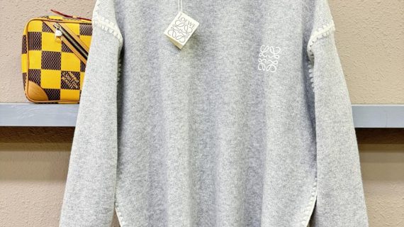 LOEWE- ANAGRAM WOOL- SWEATER