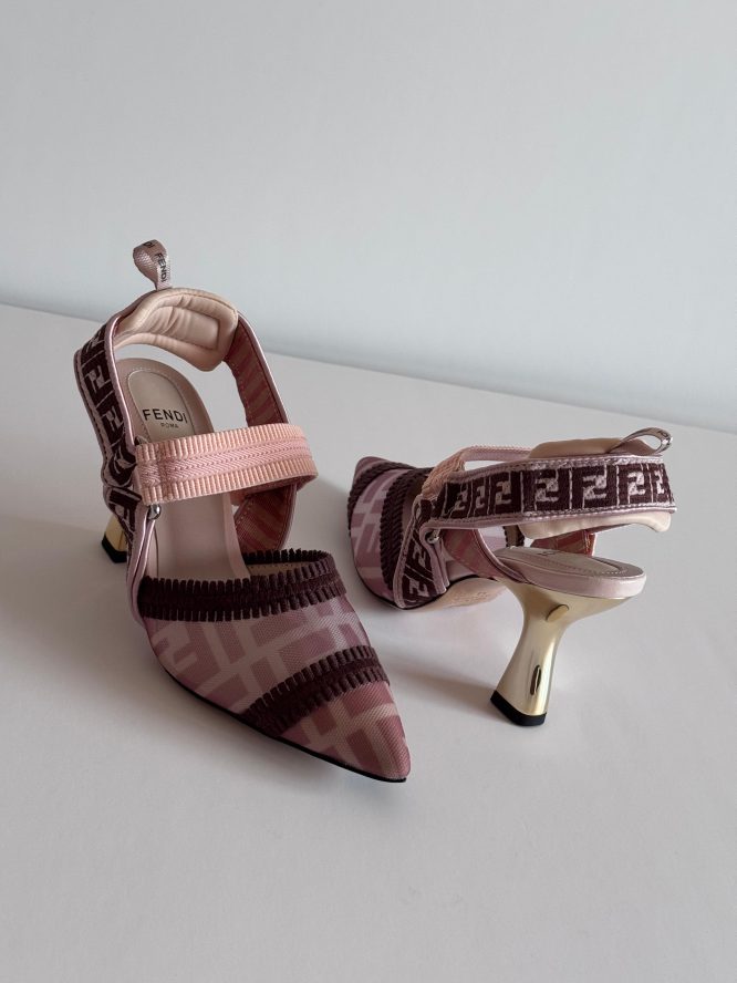 FENDI COLIBRI AND LEATHER FENDI LOGO / SLINGBACK HEEL