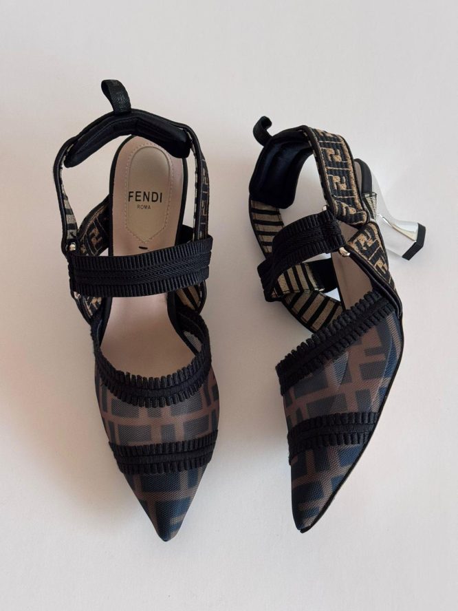 FENDI COLIBRI AND LEATHER FENDI LOGO / SLINGBACK HEEL