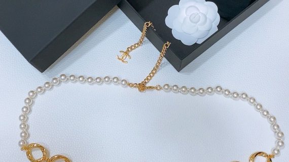 CHANEL- CHOKER NECKLACE