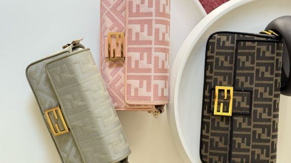 FENDI- BAGUETTE- HANDBAGS