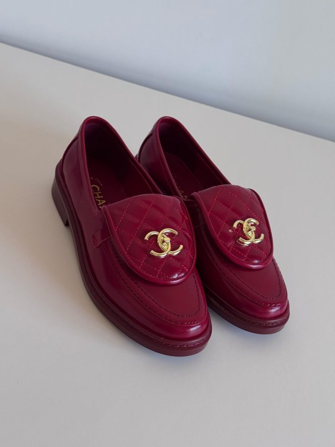 CHANEL- QUILTED LEATHER LOAFERS