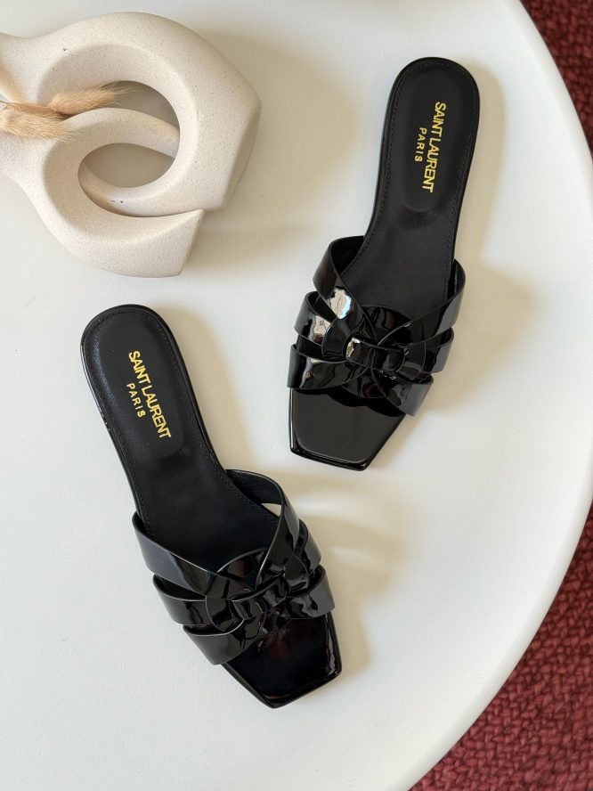 SAINT LAURENT- TRIBUTE NU PIEDS  LEATHER -SANDALS