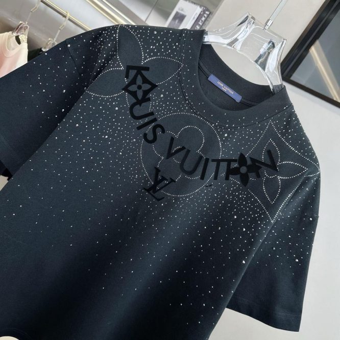 LOUIS VUITTON-RHINESTONE- T-SHIRT FOR MEN- ROUND NECK- SHORT SLEEVES