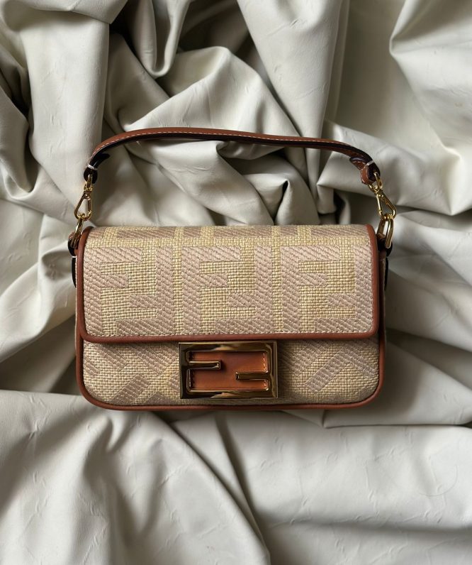 FENDI- BAGUETTE FF-EMBROIDERY-BAG