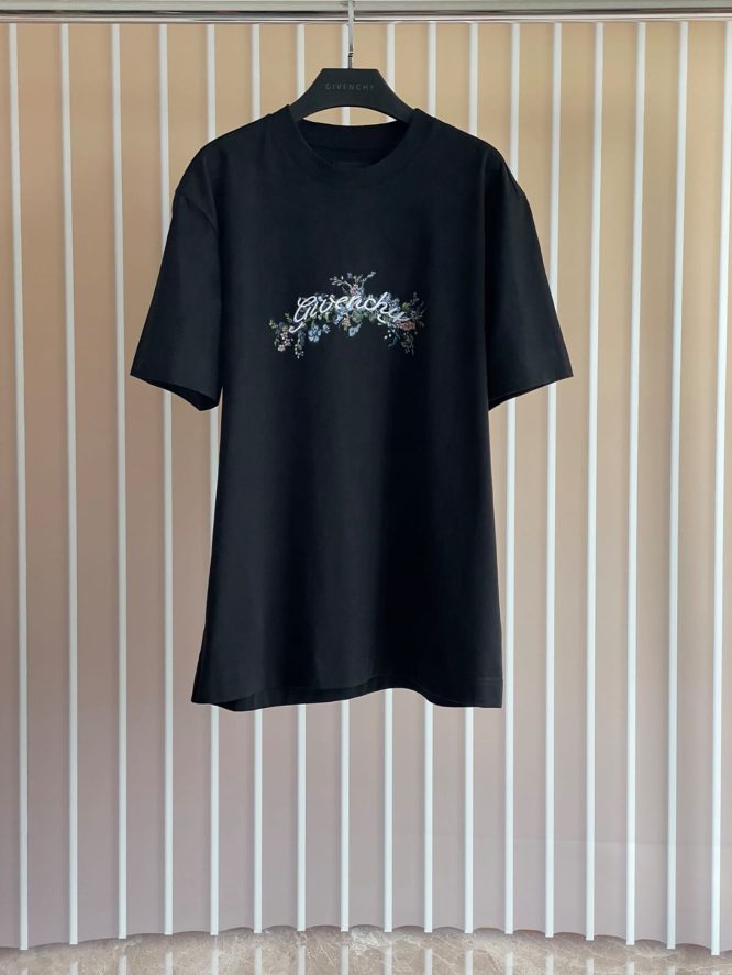 GIVENCHY-T-SHIRTS