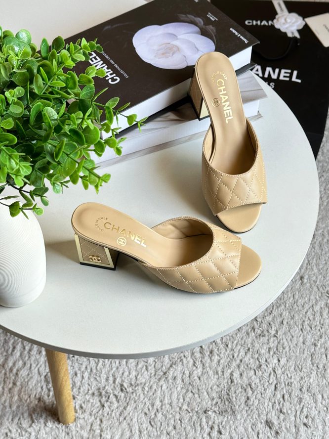 CHANEL- LEATHER MULES CLOGS