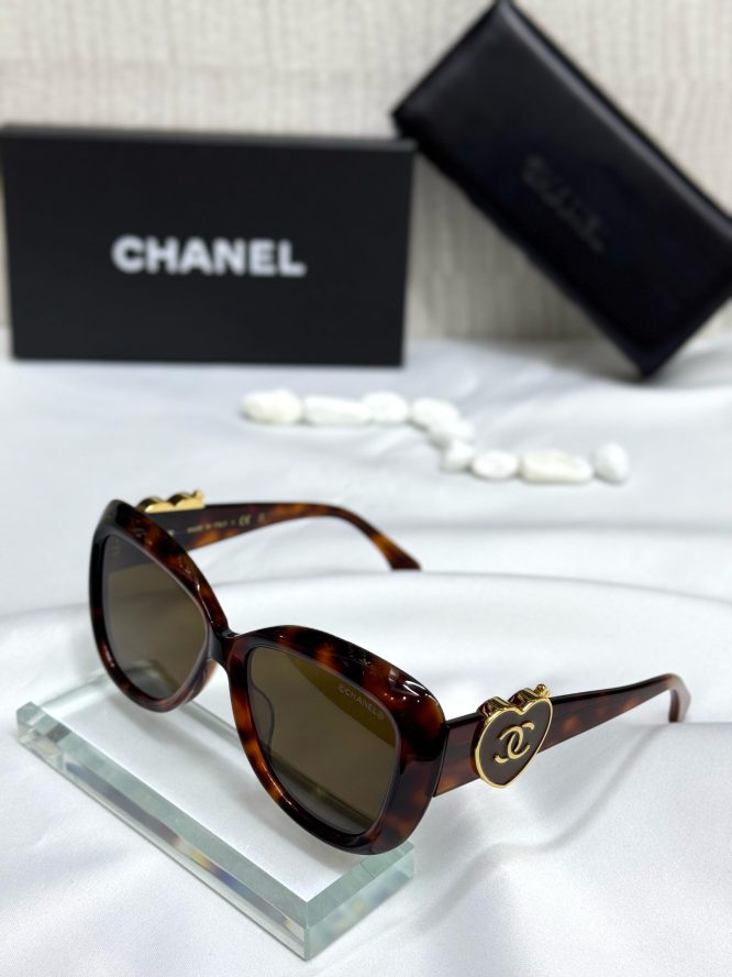 CHANEL-SUN GLASSES-CH5519