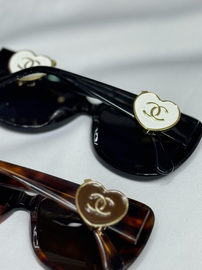 CHANEL-SUN GLASSES-CH5519