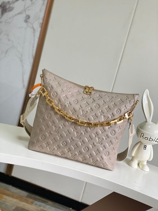 LOUIS VUITTON- COUSSIN HOBO-BAG