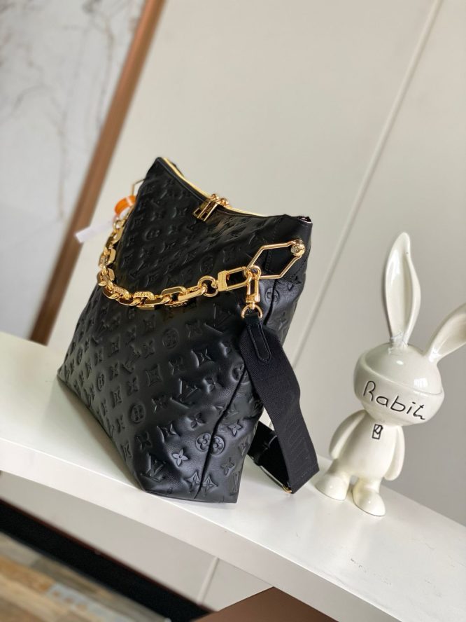 LOUIS VUITTON- COUSSIN HOBO-BAG