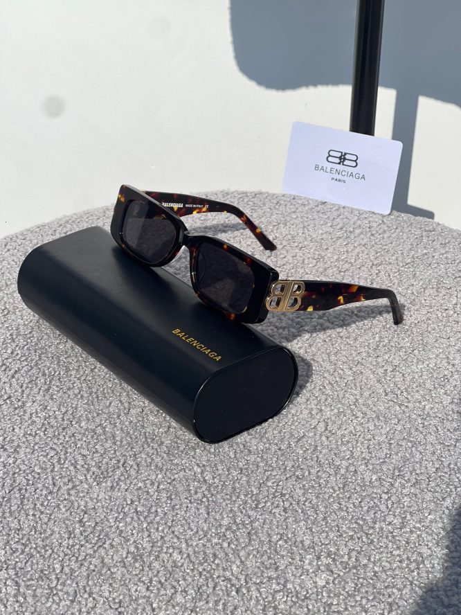 BALENCIAGA- DYNASTY RECTANGULAR -SUNGLASSES