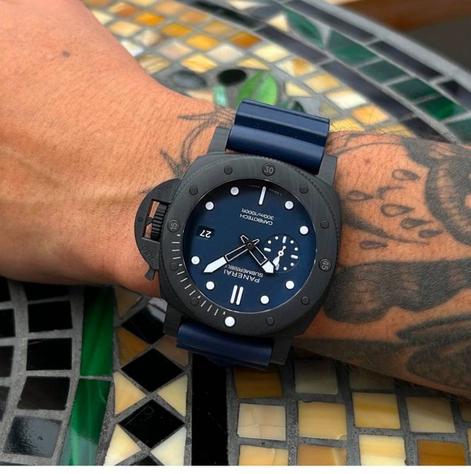 PANERAI SUBMERSIBLE- QUARANT AQUATTRO CARBOTECH -BLU ABISSO