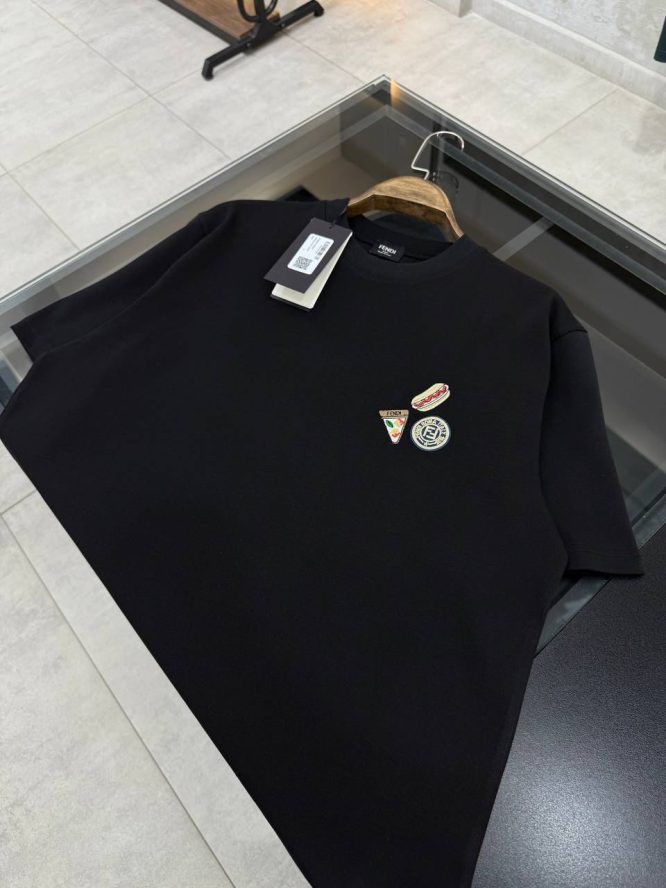 Fendi T shirt