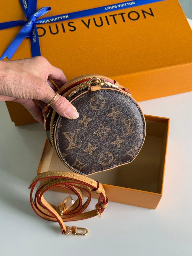 LOUIS VUITTON- MICRO MÉTIS MONOGRAM CANVAS