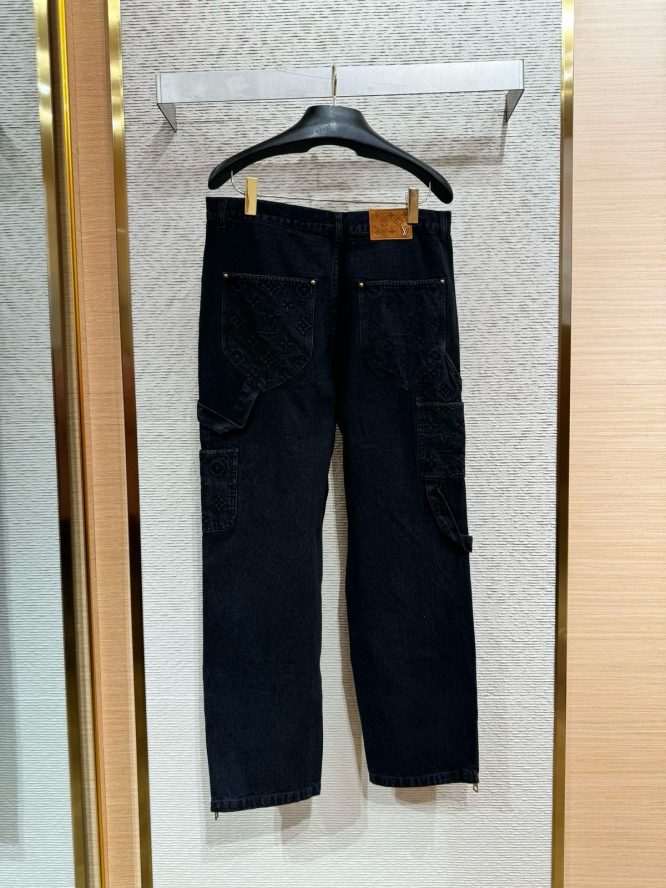 LOUIS VUITTON JEANS