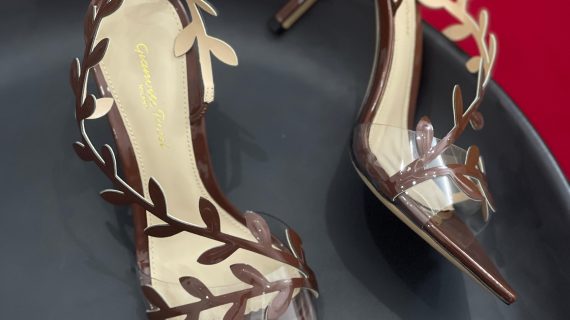 GIANVITO ROSSI SANDLES - HEELS