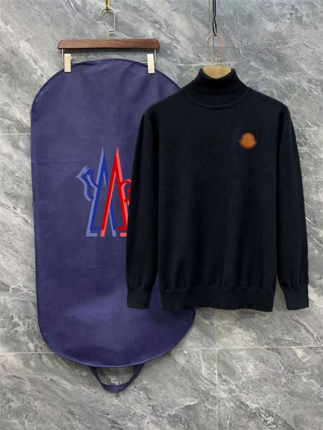 MONCLER SWEATER