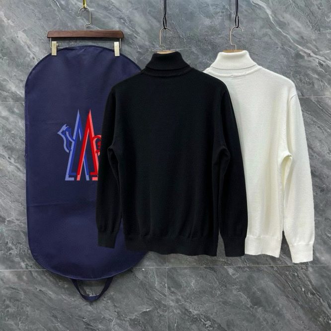 MONCLER SWEATER