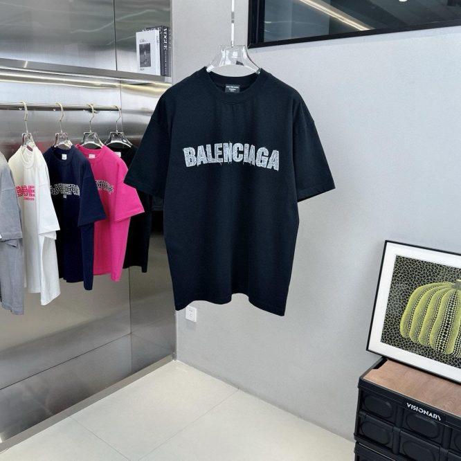 BALENCIAGA T-SHIRT