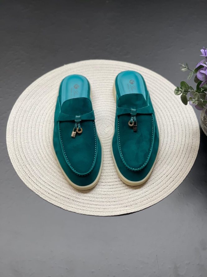 "Babouche Charms Walk" moccasins Suede, goatskin Suede Forest Leaves | Loro Piana AE