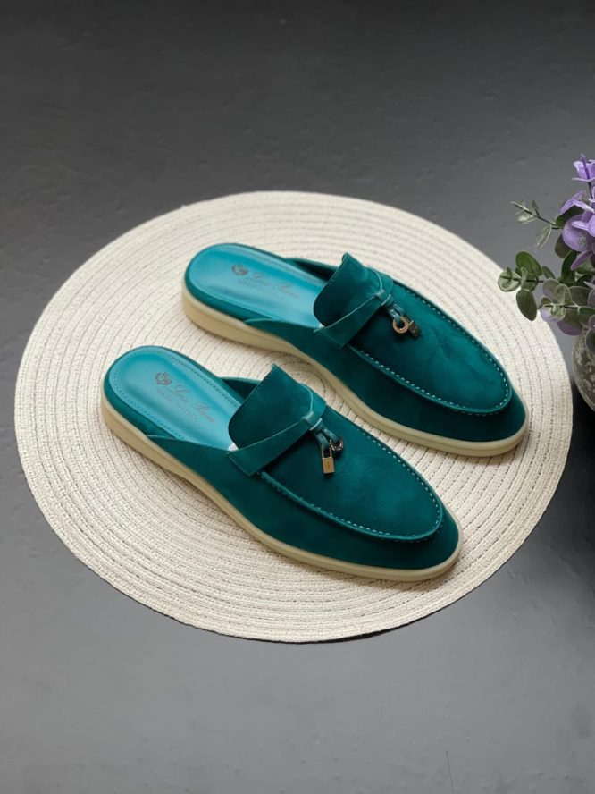 "Babouche Charms Walk" moccasins Suede, goatskin Suede Forest Leaves | Loro Piana AE