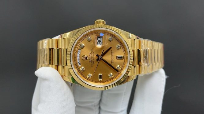 ROLEX- DAY-DATE -WOMEN