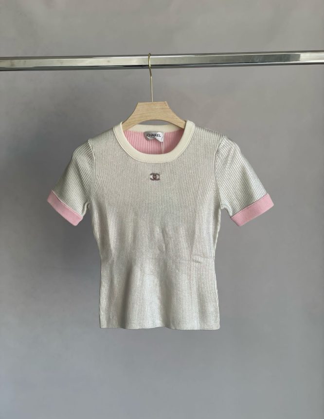 Chanel T-shirt