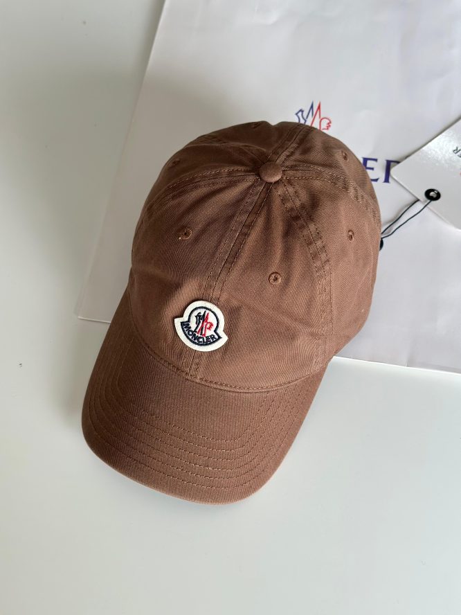 MONCLER-CAP