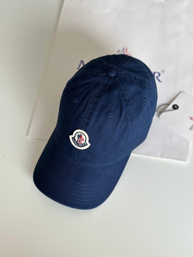 MONCLER-CAP