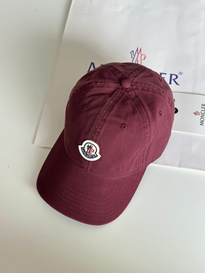 MONCLER-CAP