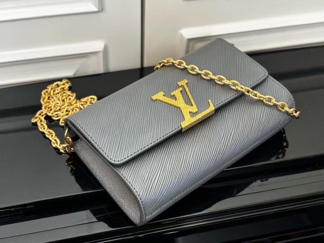 Louis Vuitton Women's Luxury - Handbag