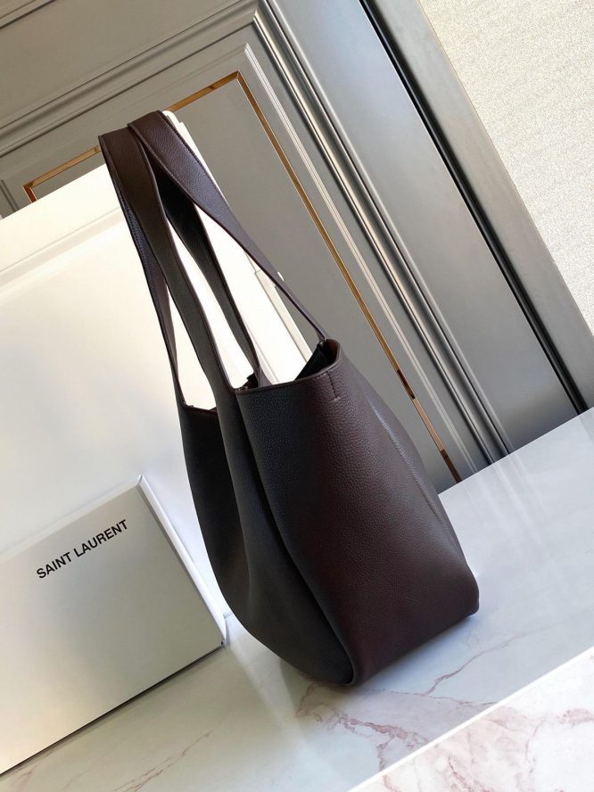 YSL Saint Laurent Bea Shoulder Bag | Farfetch