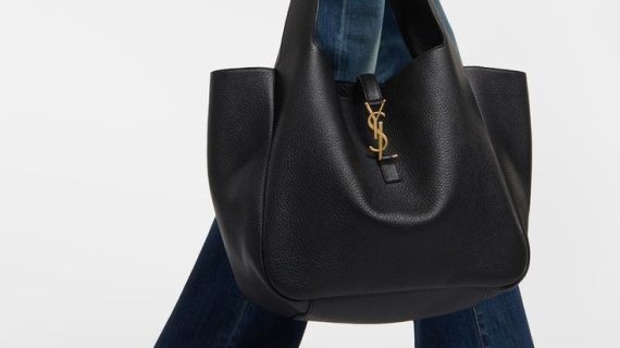 YSL Saint Laurent Bea Shoulder Bag | Farfetch
