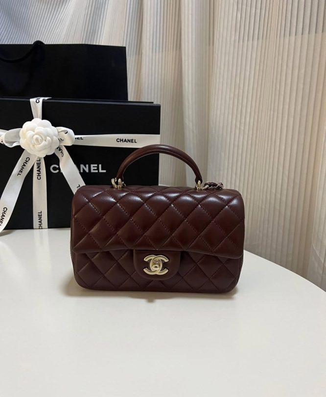 Chanel Original Leather -Hand bag