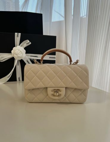 Chanel Original Leather -Hand bag