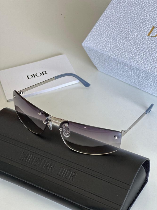 DIOR- SUNGLASS