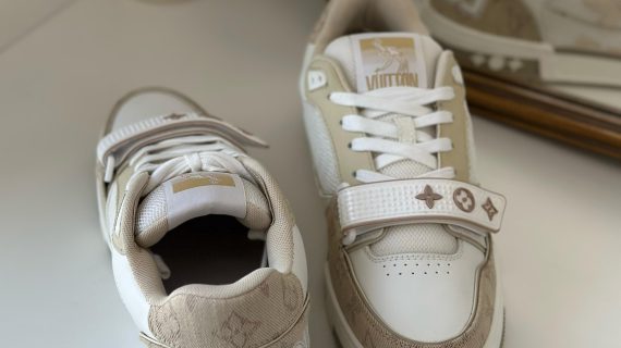 Louis Vuitton Trainer Monogram En Denim