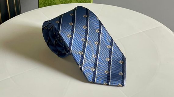 GUCCI -SCARF-MEN