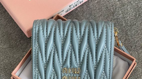 MIU MIU-MATELASSE-WOMEN