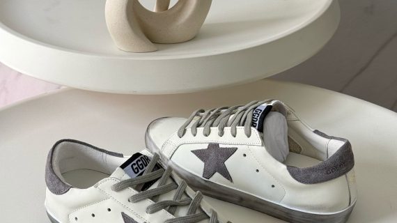 Golden Goose Sneakers