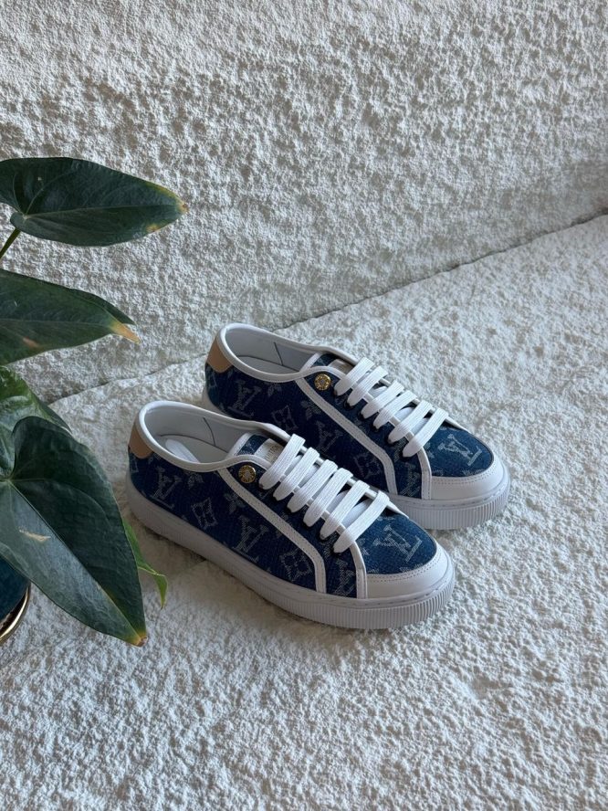 Louis Vuitton Women's Stellar Sneakers