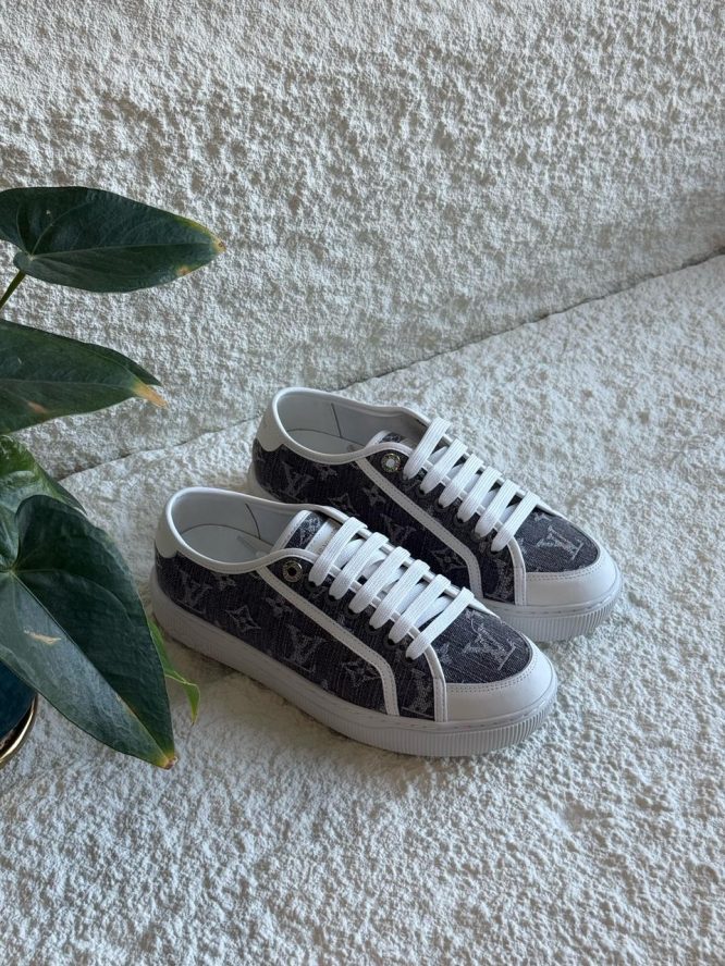 Louis Vuitton Women's Stellar Sneakers