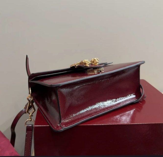 GUCCI-DIONYSUS-BAG-WOMEN
