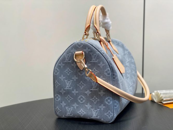 LOUIS-VUTTON-SPEEDY-BAG-WOMEN