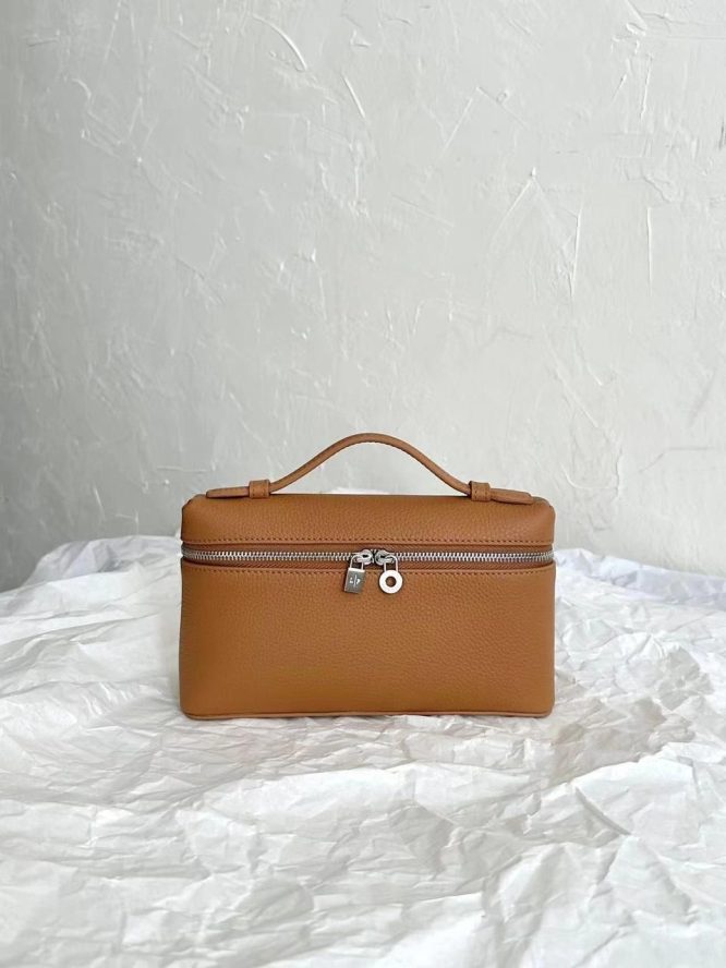 LORO-PIANA-POCKET-BAGS-WOMEN