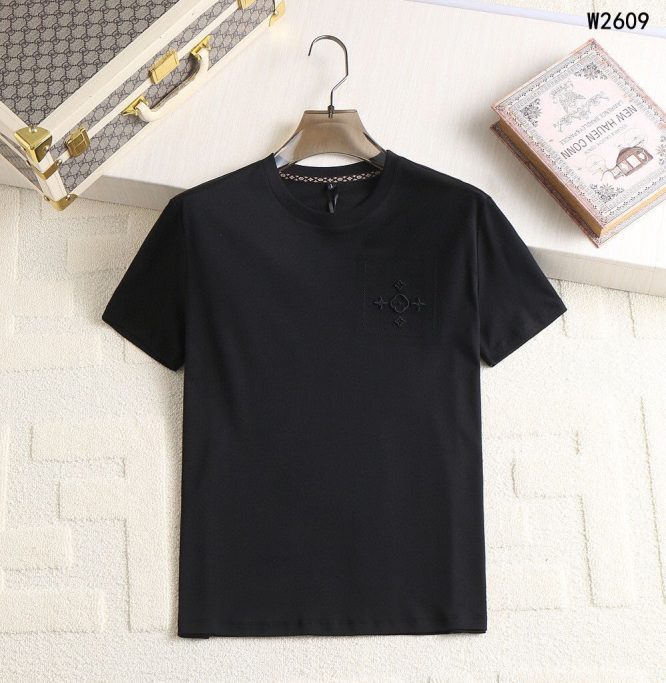 LOUIS-VUITTON-T-SHIRT-MEN